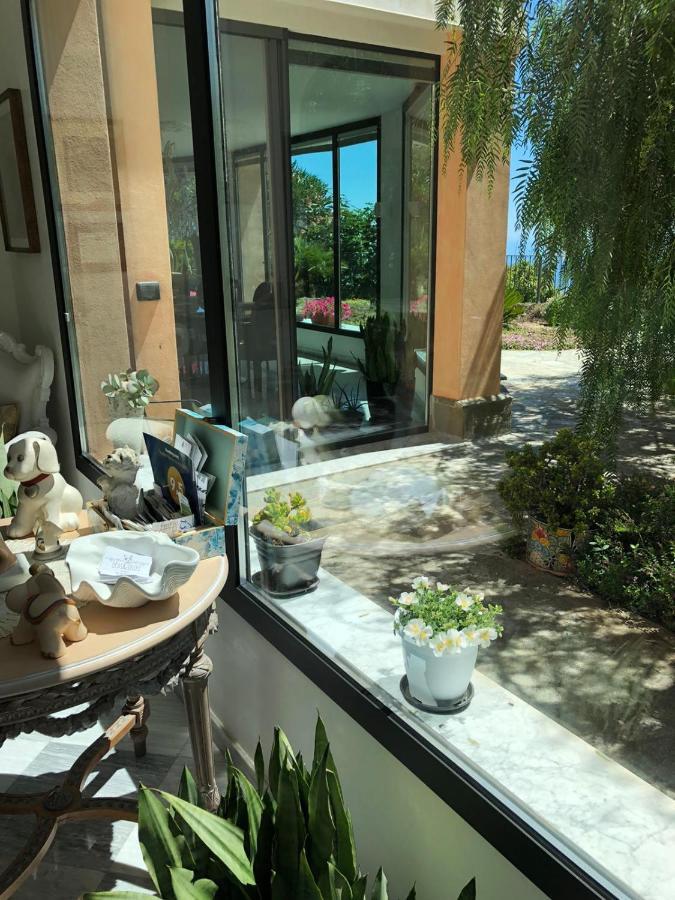 La Casa Di Sissi B&B Sanremo Dış mekan fotoğraf