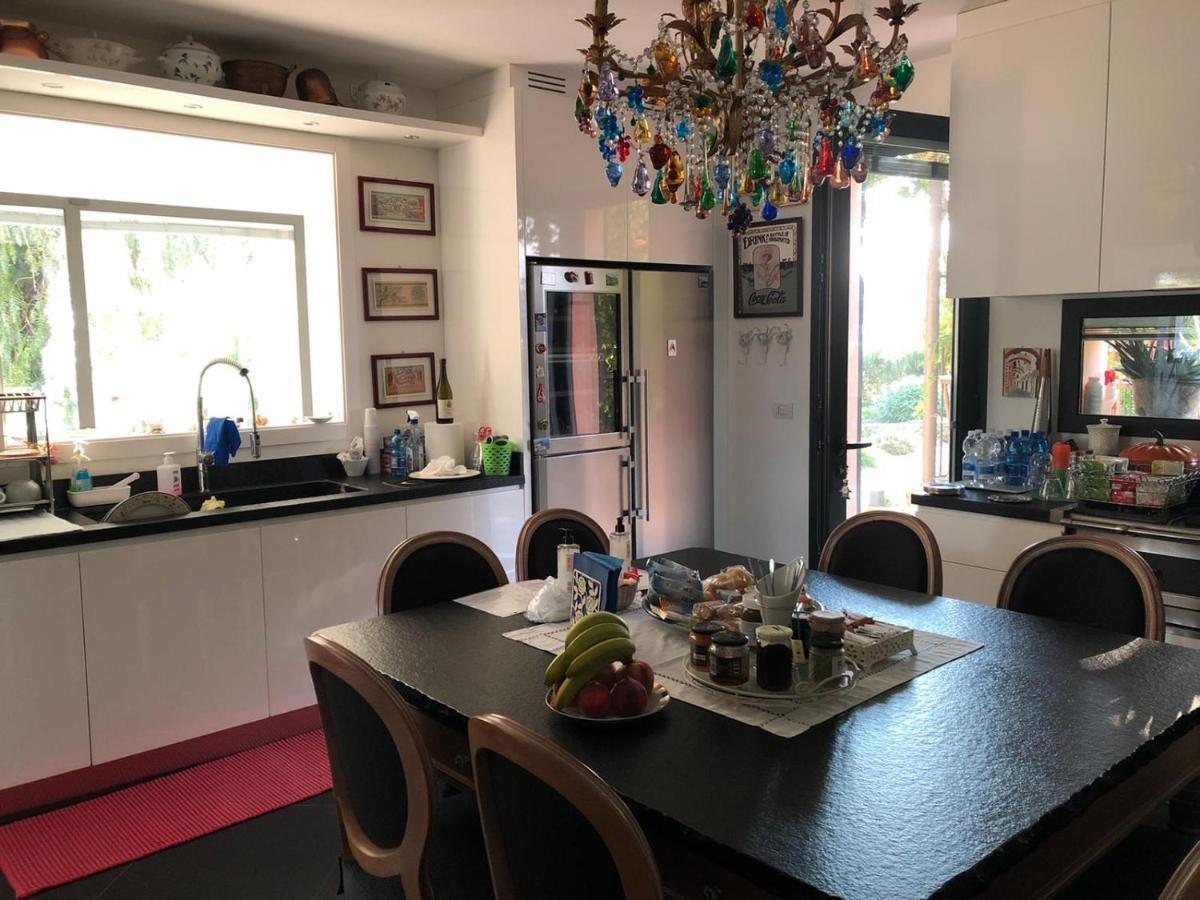 La Casa Di Sissi B&B Sanremo Dış mekan fotoğraf
