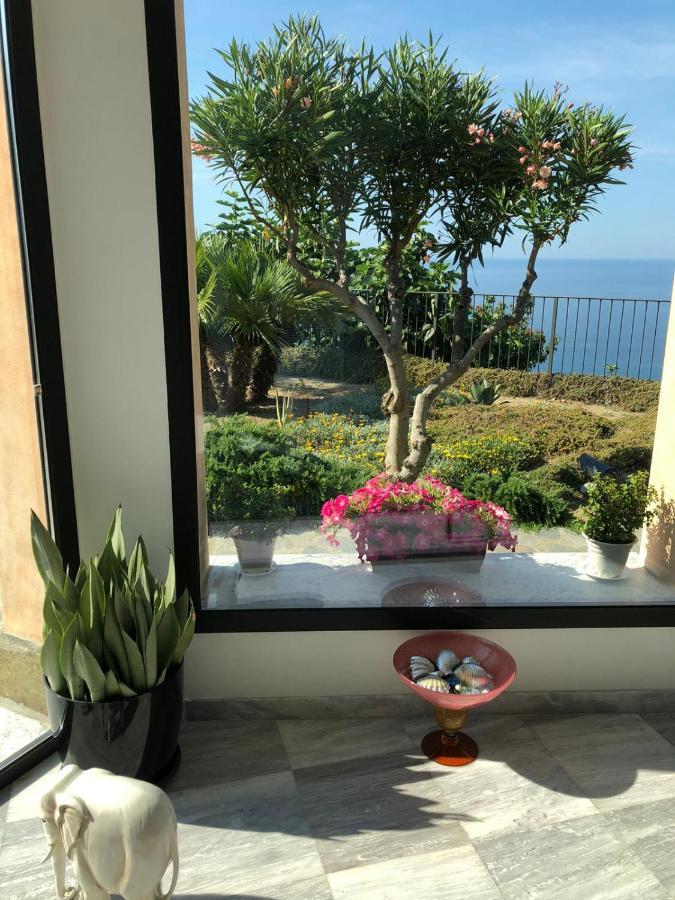 La Casa Di Sissi B&B Sanremo Dış mekan fotoğraf