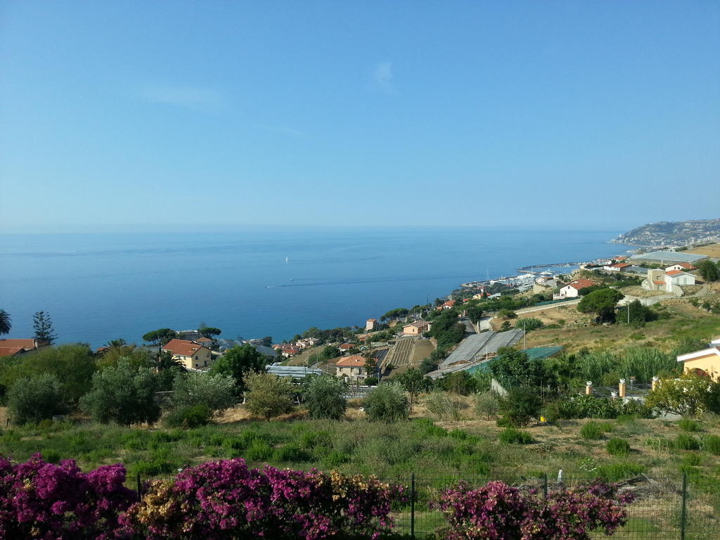 La Casa Di Sissi B&B Sanremo Dış mekan fotoğraf