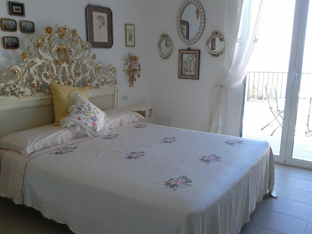La Casa Di Sissi B&B Sanremo Dış mekan fotoğraf